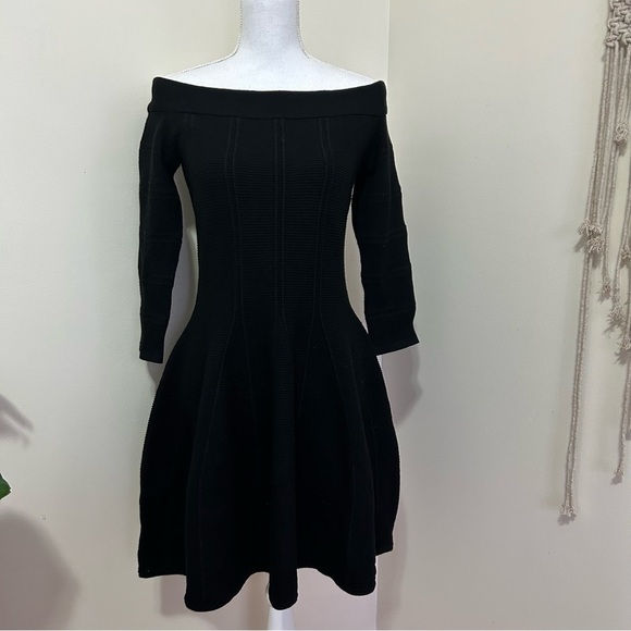 Eliza J Off The Shoulder Knit Dress in Black sz M - Picture 2 of 5